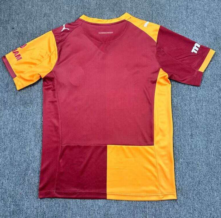 galatasaray 25/26 home shirt