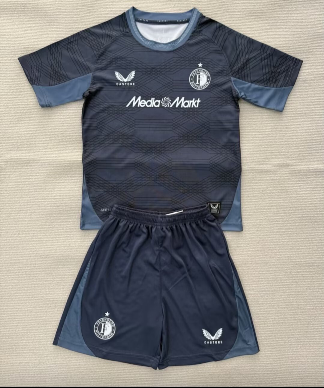 feyenoord 2025/2026 uit tenue